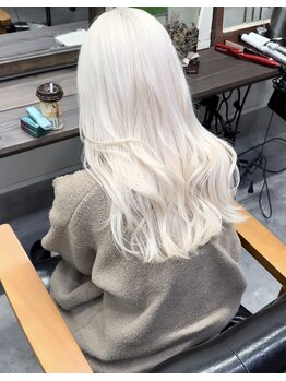 インクル(inkul)の写真/ブリーチカラーやバレイヤージュもお任せ◇ケアブリーチ使用でダメージを抑えて理想の色味へ