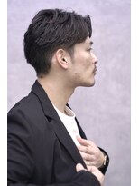 トラスト ザ バーバー 東京駅日本橋店(TRUST the Barber) センターパート/フェザーパーマ/メンズパーマ
