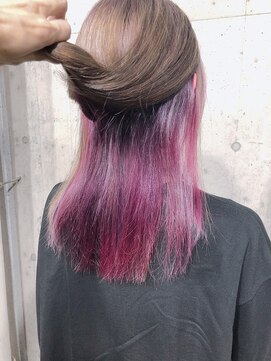 サロンドミルク 原宿(salon de MiLK) インナーカラーアクセントカラーチェリーピン＆ラベンダー
