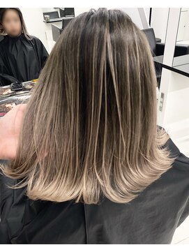 アライブ キチジョウジ(ALIVE Kichijoji) ALIVE吉祥寺 バレイヤージュグラデーション黒髪ことりベージュ