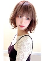 レウナ 外苑前(Reuna)&nbsp;大人可愛くニュワンスパーマ　ひし形ボブ　２０代３０代４０代