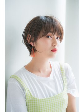 アリエッタ アザブ(ARIETTA AZABU) 小顔　耳かけショートボブ 丸みショート 大人ガーリーショート