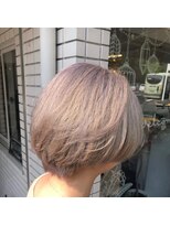 ヘアーアンドアイラッシュサロンブブ(BluBlu) ホワイトベージュ