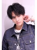 メンズ 大人黒髪センターパート スパイラルパーマ ツーブロック