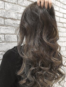 ラックスビールーチェ 沖縄那覇イオンモール店(LUXBE LUCE) ハニーヘア×グラデーション【LUXBE LUCE 沖縄那覇店】