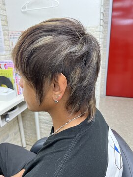 美容室 いずみ おしゃれウルフカット