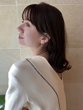 ビュートリアム265(BEAUTRIUM 265) ◎ミディアム/くびれレイヤー/レイヤーカット/顔周りカット/銀座