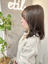 エティル(etil) 透明感オリーブベージュ