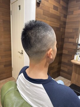 マーリエナル(MALIE NALU) メンズカット