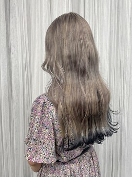 メゾンセブンルックス 宇都宮簗瀬店(Maison 7LOOKS) ミルクティーベージュ×ブラック《手塚》