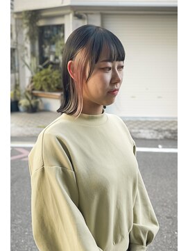 ティル(till) 【till_ayaka】外はねロブ＋インナーカラー