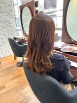 エルサフィロ ヨドヤバシ(el zafiro yodoyabashi)&nbsp;くびレイヤー前髪髪質改善小顔レイヤーロング20代30代40代50代