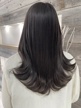 エヌアイ オモテサンドウ(ni omotesando) 透明感カラー 赤み除去カラー オリーブグレージュ【肥田亜沙美】