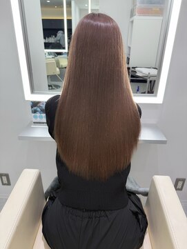 テイス 新宿(TACE) ミルクティーブラウン[メルティカラー/フェミニンロング/新宿]