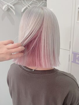 フウ(fuh) ホワイトカラー/ホワイトピンク/インナーカラー/デザインカラー