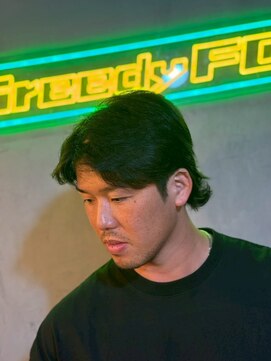 グリーディーフォックス 代々木(Greedy FOX) 波巻き/ハイライト/マッシュパーマ/ウルフ[シェービング]