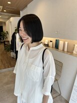 ウタリ(utari)&nbsp;クールブラック×ボブ【難波 桜川/髪質改善】