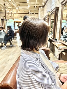 シャル 新百合ヶ丘(shalu) ショートウルフ