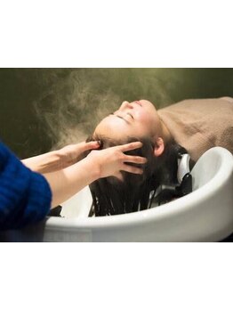 忙しいけど癒しが欲しい。しっかりスカルプマッサージを受けたい。10~30分でコースが選べる拘りヘッドスパ*