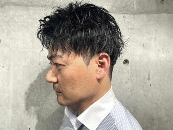 ブルニール 中崎町(BLEUNIR)の写真/眉毛を整えて男らしさ・印象UP◎眉毛カットがおすすめ/清潔感は大人の身だしなみ【大阪/梅田/中崎町】