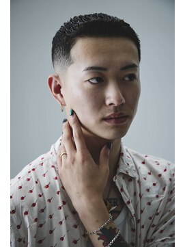 ザ フェイダーズ(The Faderz) フェザーアップスタイル