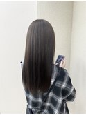 上品な透明感プラチナシルバーカラー