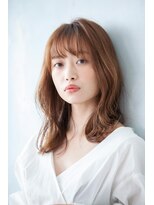 20代30代柔らかレイヤーミディアム