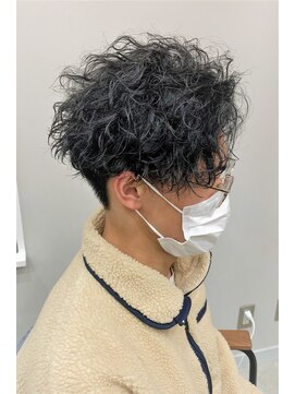 スナッグルサロン(SNUGGLE SALON) ツイストスパイラルパーマ×センターパート/ランダムパーマ