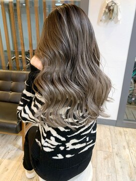 キャメル(Camel) バレイヤージュ