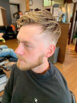 ヘアーワークス ブレーヴ(HAIR WORKS BRAVE)&nbsp;アシメフェードスタイル