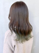 アイティー バイ アルバム 中野店(IT by ALBUM) グリーンロング_ピンクベージュインナーグレージュ_ba319831