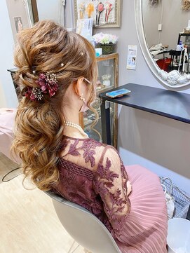 ローラ 本店(Rola) ゆるふわハーフアップ　ヘアセット