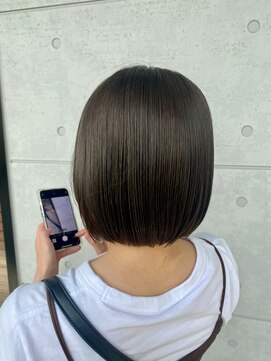 ヘアーアンドビューティーザ エフ(Hair Beauty the F) ~丸みボブ~