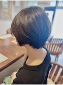 サッとまとまるショートボブ