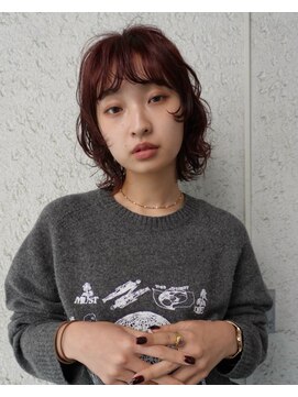 エムクランメイクス 原宿 表参道(m.clan MAKE'S) レイヤーパーマミディアムレイヤーレッドカラー