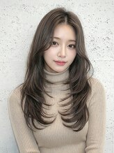 グランツ(GLANZ)&nbsp;韓国風レイヤーカット×透明感チョコブラウン