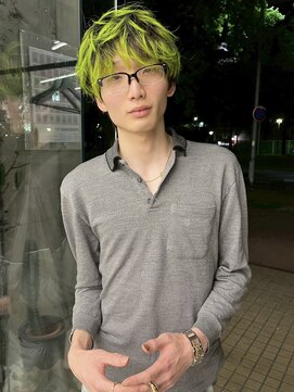 ゼスト リル 新宿(ZEST lill) アクティブショート ブリーチ ハイトーンカラー デザインカラー