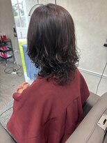 アキコ(AKIko)&nbsp;お手入れ簡単大人のレイヤーパーマstyle