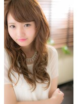 アエカ(aeca)&nbsp;大人のゆるカワカールセミロング