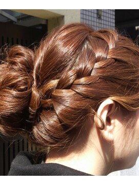 美容室 カーム(CALM) ふんわりアップ