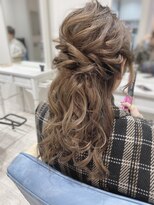 サーカス(Sircus)&nbsp;☆ゆるふわハーフアップ☆