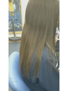 ベリーベリー 美容室(very very) 【very－very美容室】シャギーカット