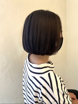 イームズ(EAMES) ぱつっとボブ