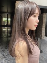 ブラウン(Brown)&nbsp;モカグレージュ ロングヘア / アディクシーカラー