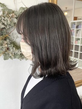 メロウヘア(Mellow hair) 外ハネボブ/ミディアムボブ/オリーブアッシュ
