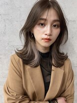 サイン 表参道(SIGN) イヤリングカラーマッシュウルフツヤ髪スタイルブルージュ