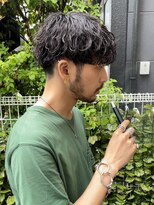 フィフス 原宿(fifth)&nbsp;ツイストスパイラルパーマメンズ波巻きパーマツーブロ刈り上げ