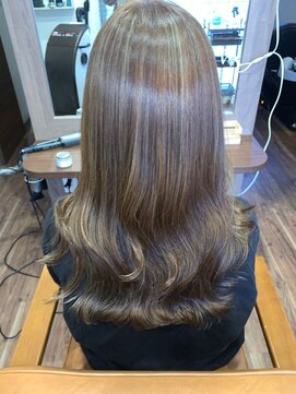 プリュム(Plume) 20代30代40代大人かわいいゆるふわ愛されパーマ ロング