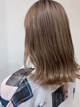 ナンバー イル デュッカ 札幌(N° il duca) ダブルカラー/艶カラー/TOKIO/ケラスターゼ/ケアプロ