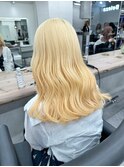 7469ブロンドハイライトグラデーション波巻きハイトーンカラー